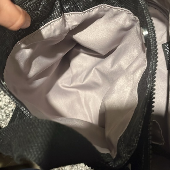 Kipling - Picture 2 of 8